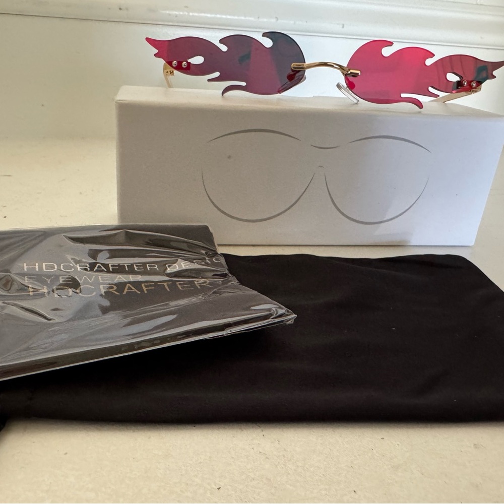 Flame Design Sunglasses with Red Lenses